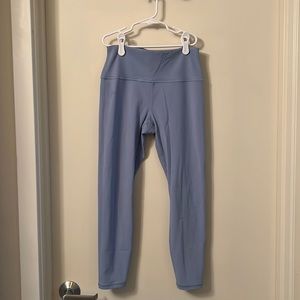 Athleta Transcend 7/8 tight size medium legging light blue
